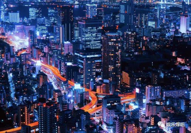 【猜猜TA是谁】之几十年如一日的恋爱脑彩神(图2)