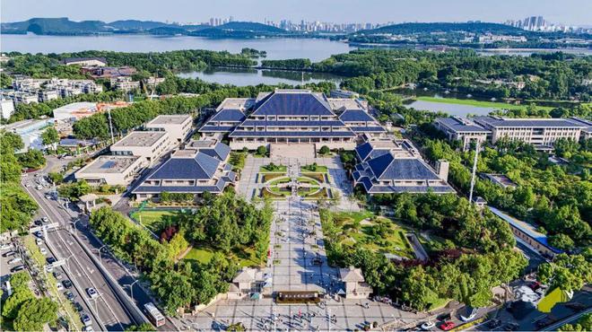 狮子精品夏令营 探访武汉大学、华中科大参观黄鹤楼、湖北省博物馆春假爆款武汉名校夏令营开启报名(图27)