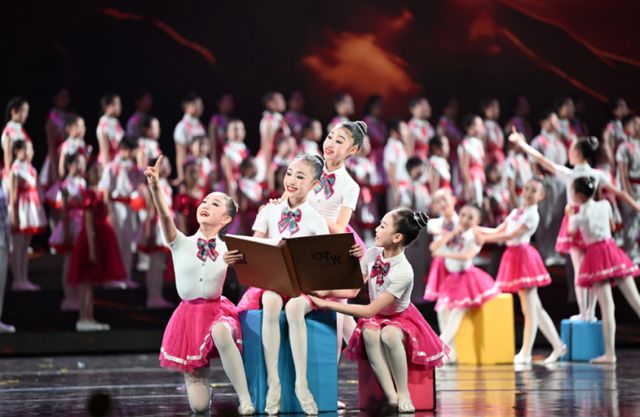 全国千余名青少年儿童登上国家大剧院舞台庆“六一”(图4)